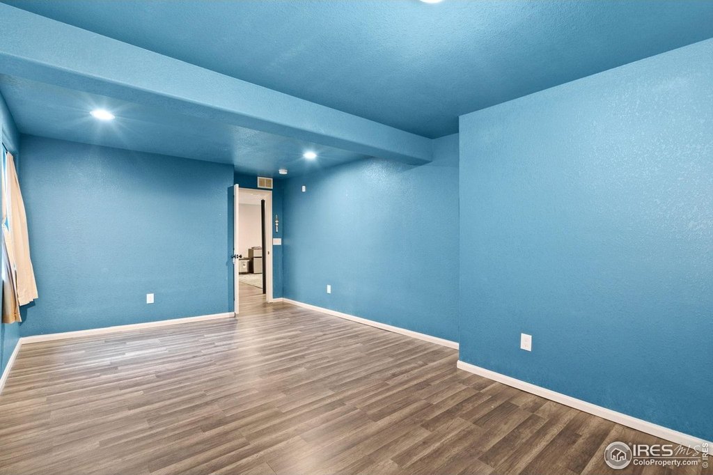 Windsor, Colorado, 80550, United States, 5 Bedrooms Bedrooms, ,3 BathroomsBathrooms,Residential,Forsale,1967217