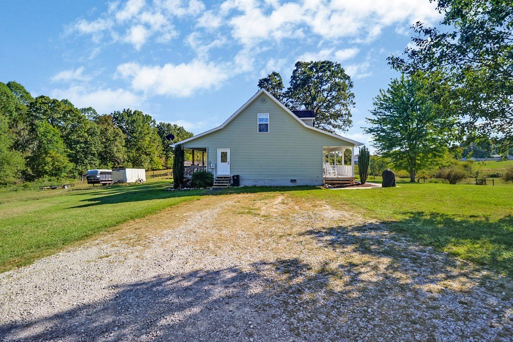 Jamestown, Tennessee, 38556, United States, 3 Bedrooms Bedrooms, ,2 BathroomsBathrooms,Residential,Forsale,1968518