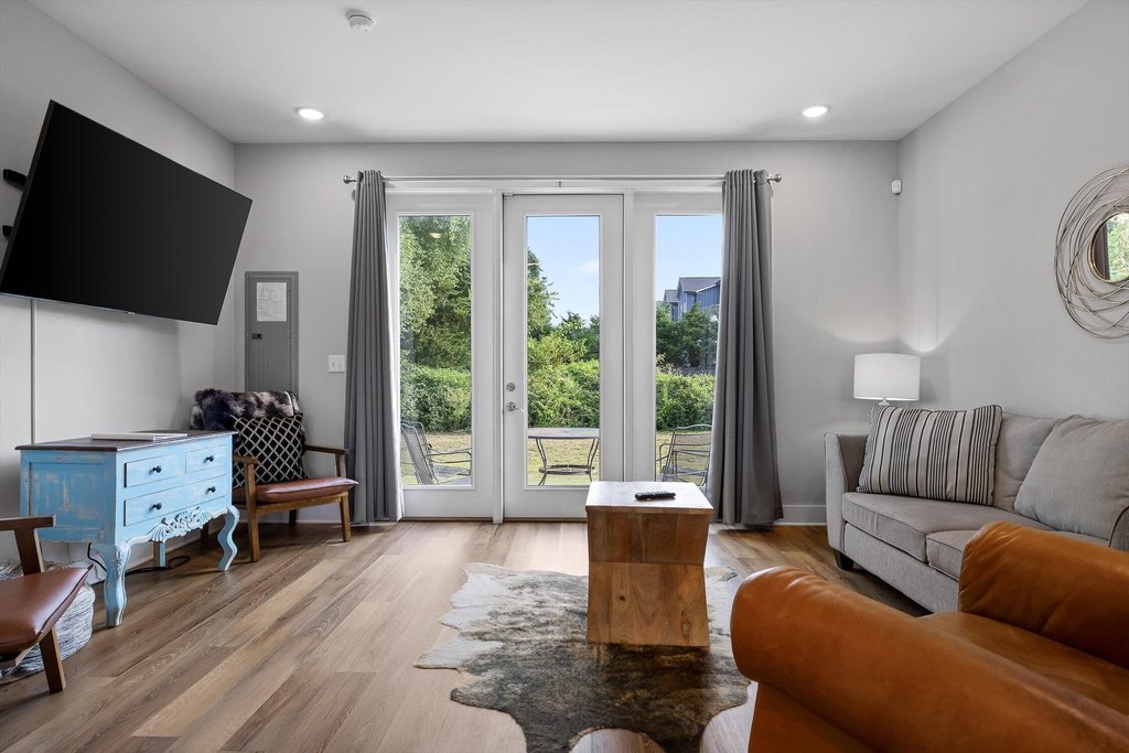 Chattanooga, Tennessee, 37408, United States, 3 Bedrooms Bedrooms, ,2.5 BathroomsBathrooms,Residential,Forsale,1995341