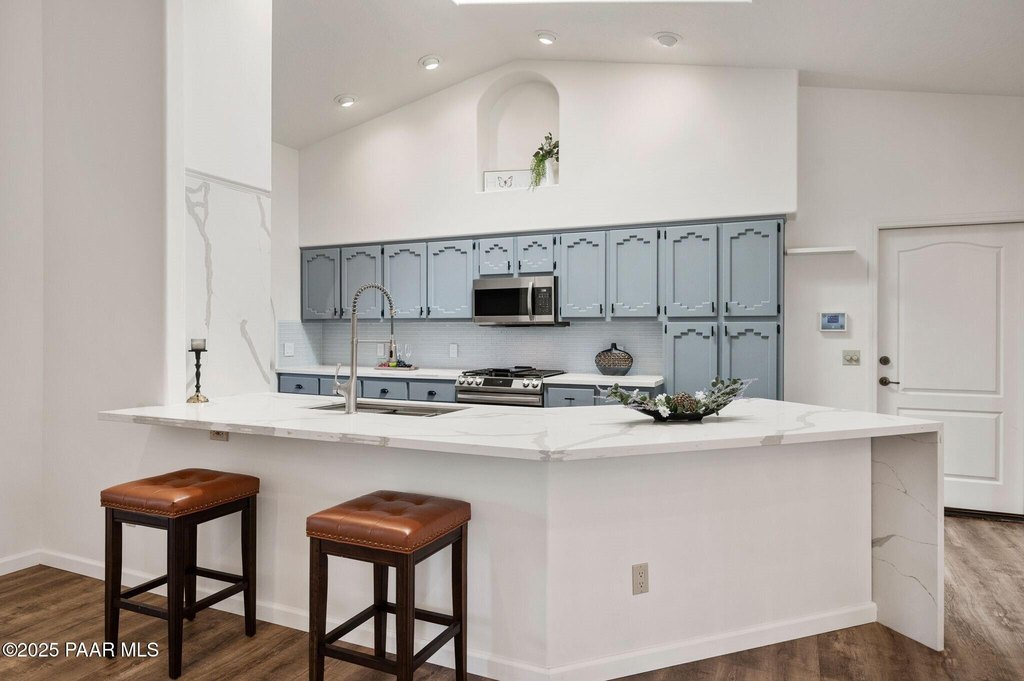 Prescott, Arizona, 86305, United States, 3 Bedrooms Bedrooms, ,2.5 BathroomsBathrooms,Residential,Forsale,1968213