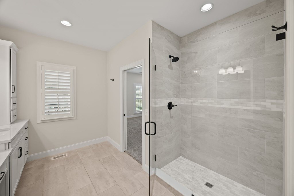 Cookeville, Tennessee, 38501, United States, 3 Bedrooms Bedrooms, ,3 BathroomsBathrooms,Residential,Forsale,1968519