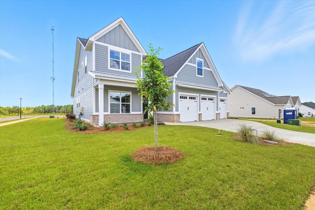 Tallahassee, Florida, 32312, United States, 4 Bedrooms Bedrooms, ,3 BathroomsBathrooms,Residential,Forsale,1995100