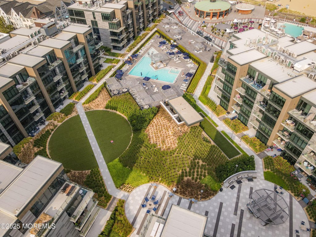 Long Branch, New Jersey, 07740, United States, 1 Bedroom Bedrooms, ,1 BathroomBathrooms,Residential,Forsale,1984571