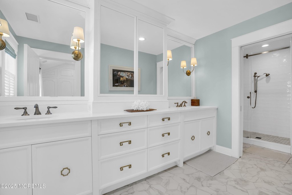 Spring Lake, New Jersey, 07762, United States, 5 Bedrooms Bedrooms, ,7.5 BathroomsBathrooms,Residential,Forsale,2004146