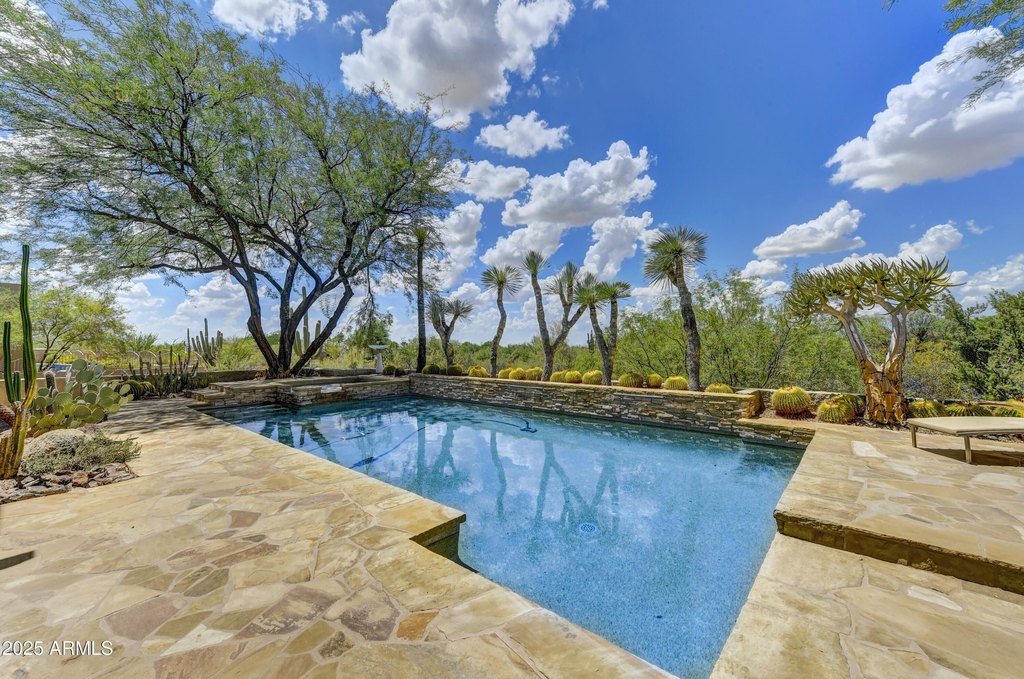 Scottsdale, Arizona, 85262, United States, 4 Bedrooms Bedrooms, ,3 BathroomsBathrooms,Residential,Forsale,1968504