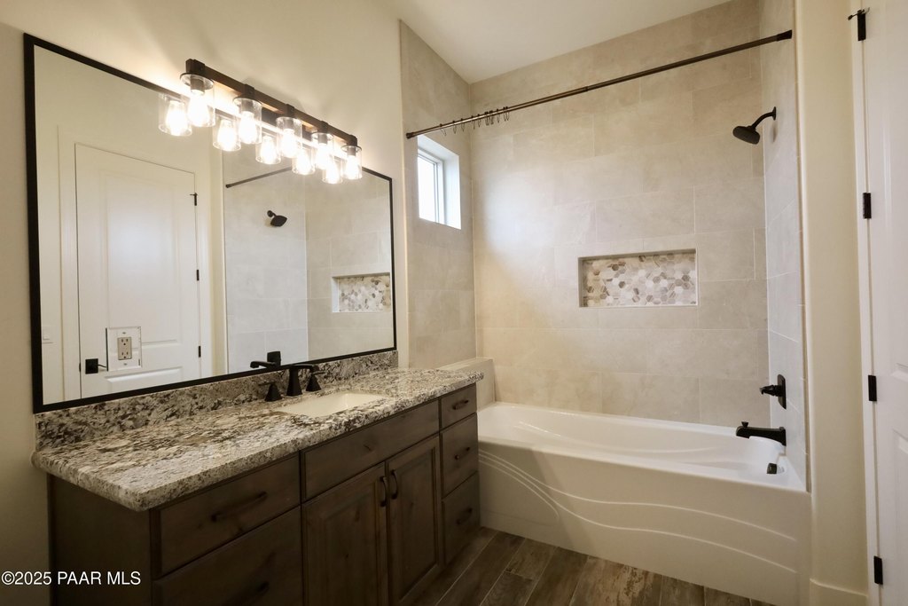 Prescott Valley, Arizona, 86315, United States, 3 Bedrooms Bedrooms, ,2 BathroomsBathrooms,Residential,Forsale,1992678