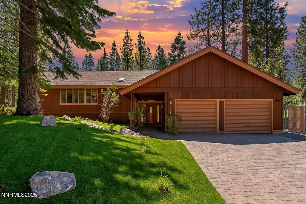 Zephyr Cove, Nevada, 89448, United States, 3 Bedrooms Bedrooms, ,2.5 BathroomsBathrooms,Residential,Forsale,1953735 Zephyr Cove, Nevada, 89448, United States, 3 Bedrooms Bedrooms, ,2.5 BathroomsBathrooms,Residential,Forsale,1953735