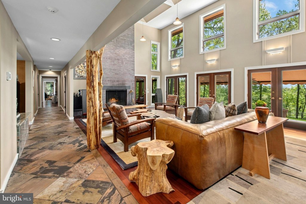 HENRYVILLE, Pennsylvania, 18332, United States, 6 Bedrooms Bedrooms, ,7.5 BathroomsBathrooms,Residential,Forsale,2014635