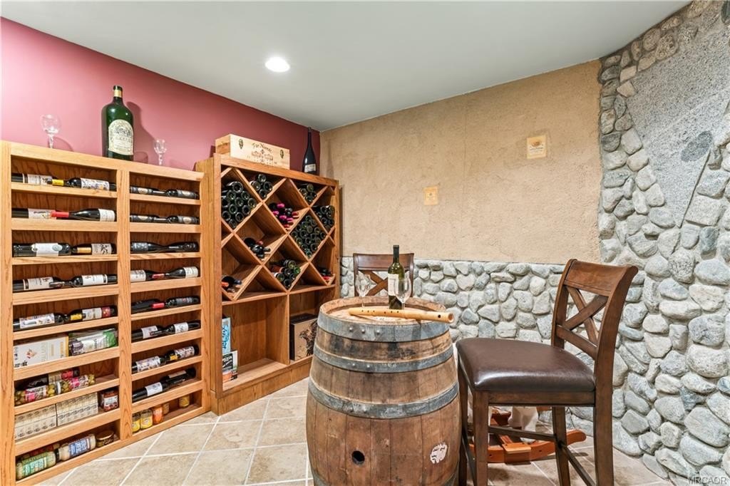 Lake Arrowhead, California, 92317, United States, 4 Bedrooms Bedrooms, ,4 BathroomsBathrooms,Residential,Forsale,1886288