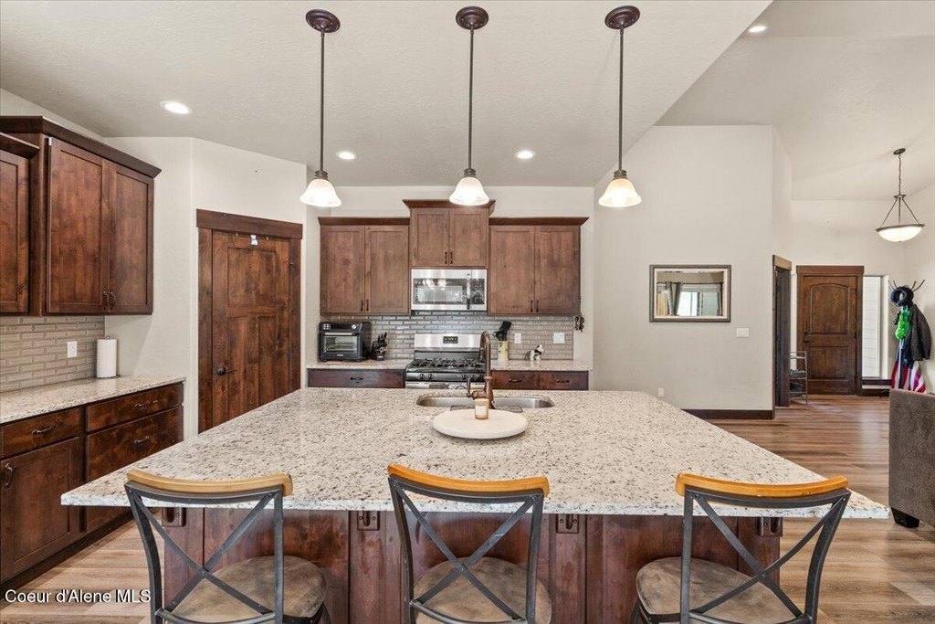 Rathdrum, Idaho, 83858, United States, 3 Bedrooms Bedrooms, ,2 BathroomsBathrooms,Residential,Forsale,1946343