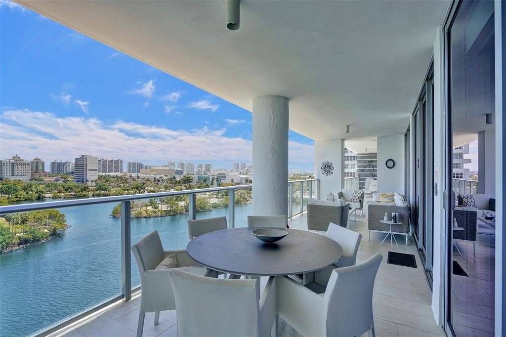 Fort Lauderdale, Florida, 33304, United States, 3 Bedrooms Bedrooms, ,3.5 BathroomsBathrooms,Residential,Forsale,2011620