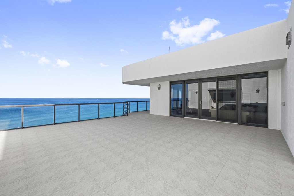 Highland Beach, Florida, 33487, United States, 3 Bedrooms Bedrooms, ,3 BathroomsBathrooms,Residential,Forsale,2010671