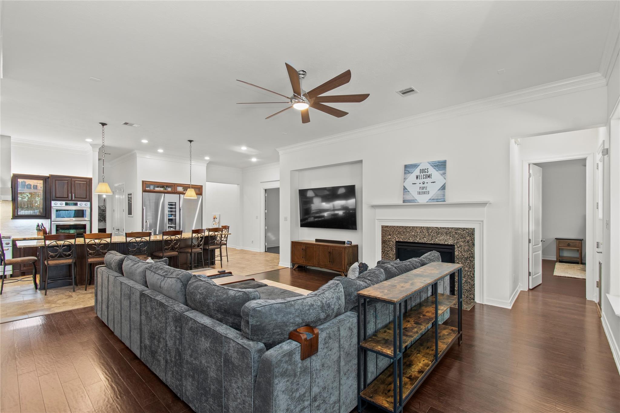 Conroe, Texas, 77302, United States, 4 Bedrooms Bedrooms, ,3 BathroomsBathrooms,Residential,Forsale,2010633