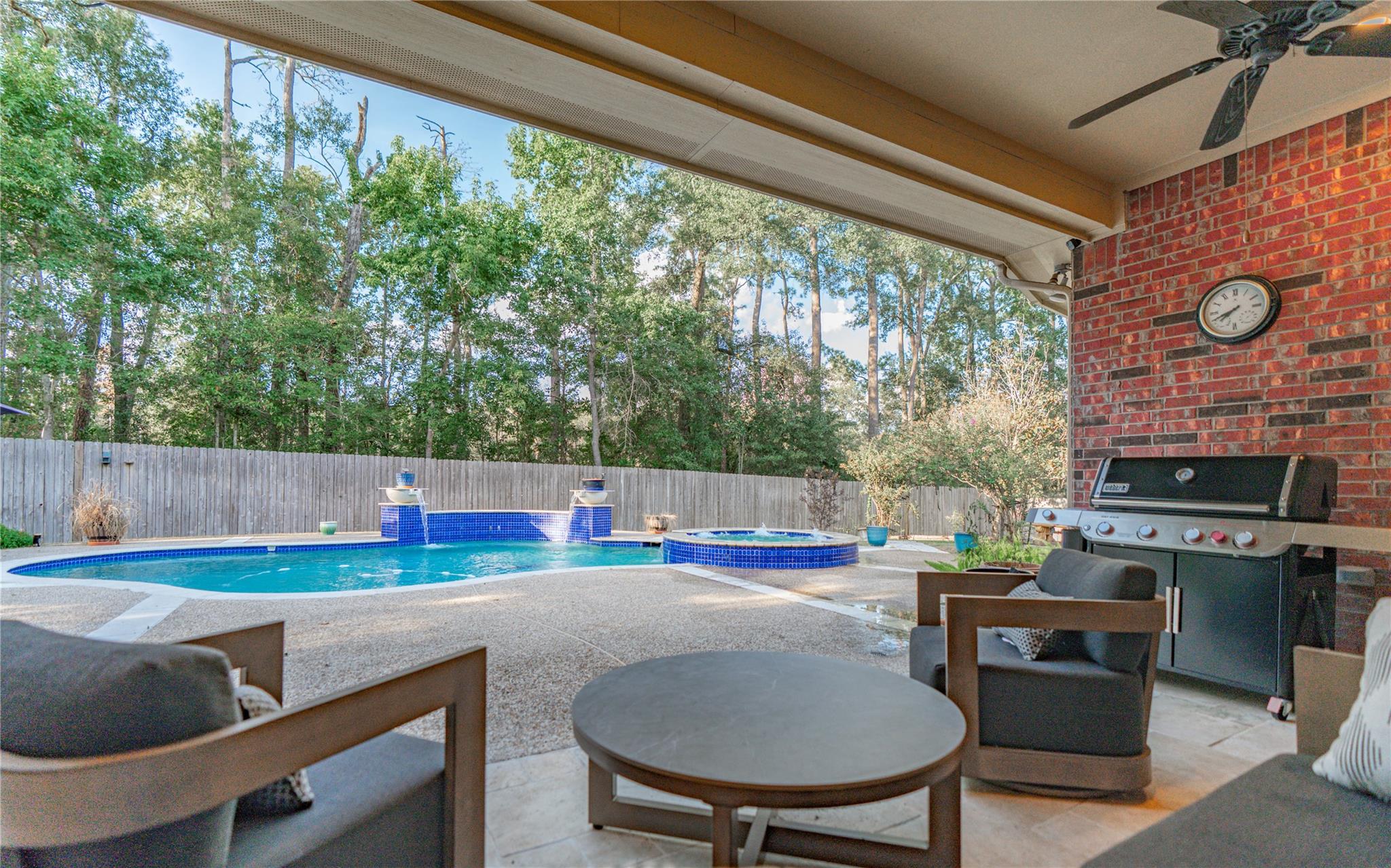 Conroe, Texas, 77302, United States, 4 Bedrooms Bedrooms, ,3 BathroomsBathrooms,Residential,Forsale,2010633