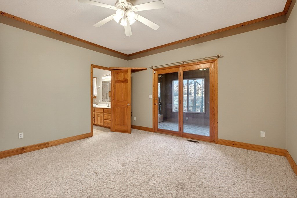 Sparta, Tennessee, 38583, United States, 3 Bedrooms Bedrooms, ,3 BathroomsBathrooms,Residential,Forsale,2010948