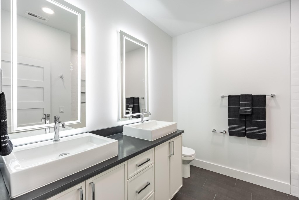 Chattanooga, Tennessee, 37405, United States, 4 Bedrooms Bedrooms, ,4.5 BathroomsBathrooms,Residential,Forsale,2009592