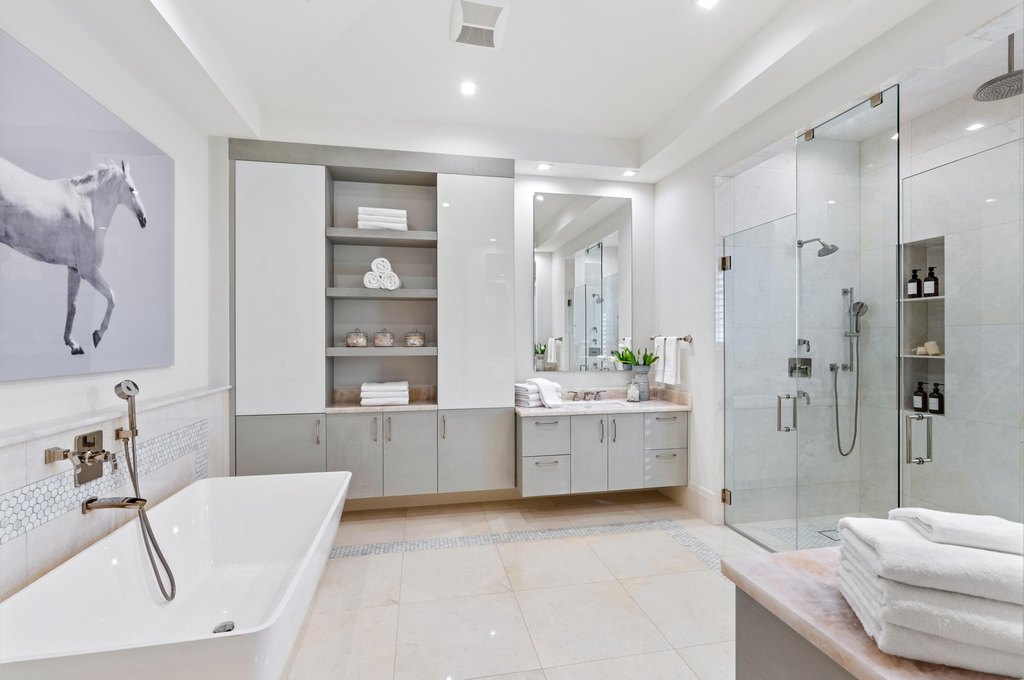 Delray Beach, Florida, 33483, United States, 5 Bedrooms Bedrooms, ,5.5 BathroomsBathrooms,Residential,Forsale,2010635