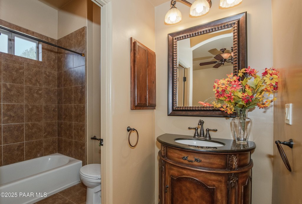 Prescott, Arizona, 86301, United States, 3 Bedrooms Bedrooms, ,4 BathroomsBathrooms,Residential,Forsale,1994056