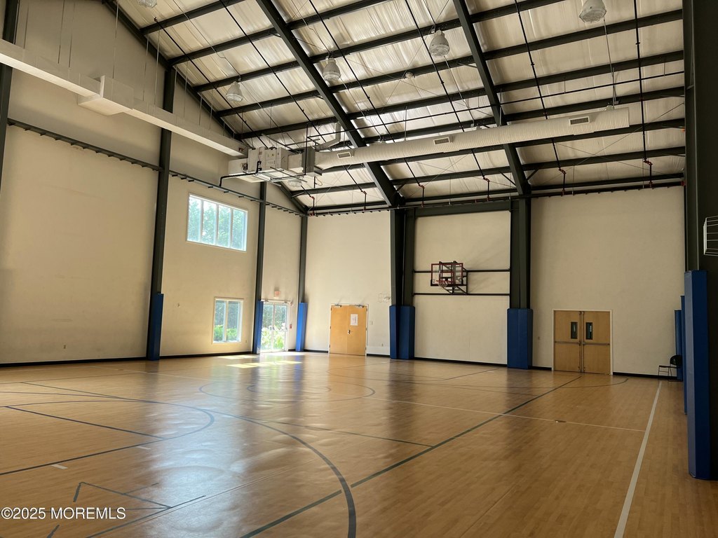 Eatontown, New Jersey, 07724, United States, ,Residential,Forsale,1984559