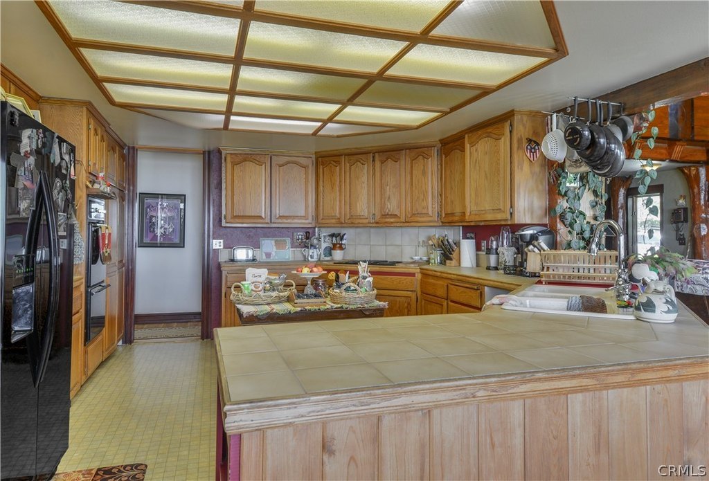 Cedarpines Park, California, 92322, United States, 7 Bedrooms Bedrooms, ,4 BathroomsBathrooms,Residential,Forsale,1968448