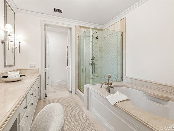 Newport Coast, California, 92657, United States, 6 Bedrooms Bedrooms, ,7 BathroomsBathrooms,Residential,Forsale,2009212