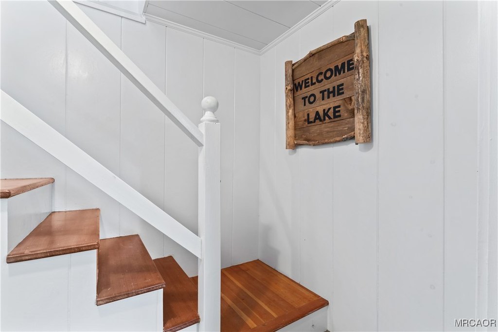 Lake Arrowhead, California, 92352, United States, 2 Bedrooms Bedrooms, ,2 BathroomsBathrooms,Residential,Forsale,1971035