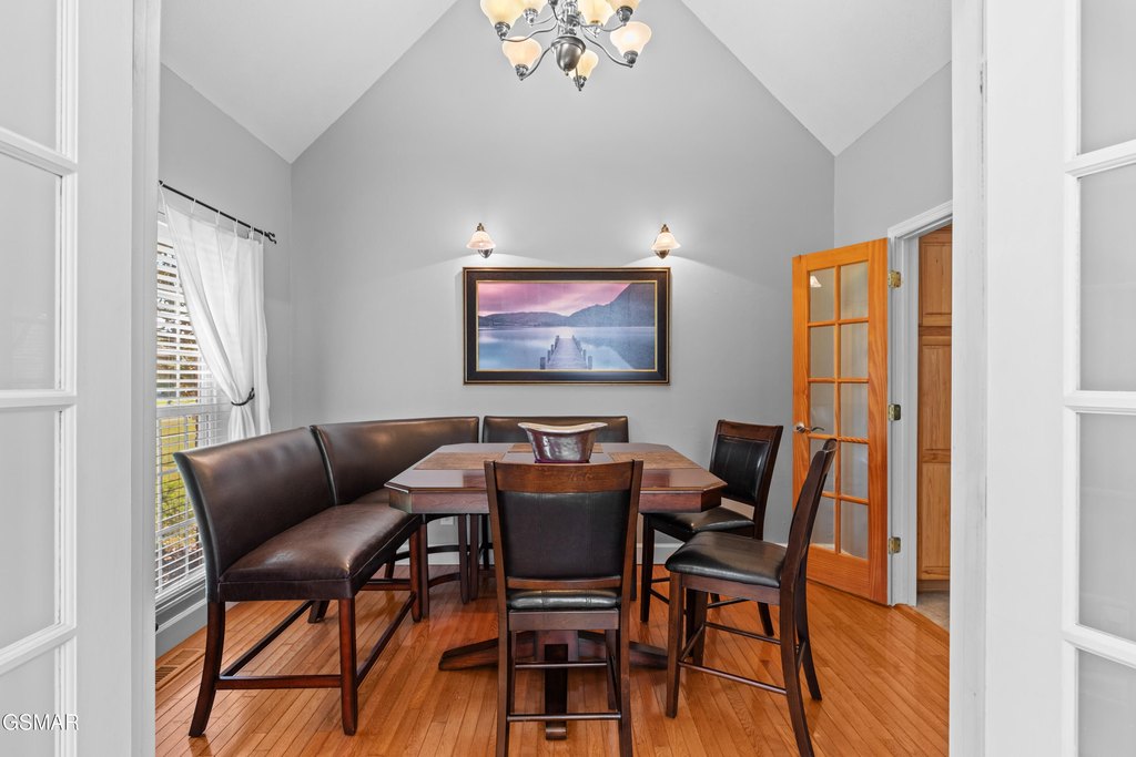 Baneberry, Tennessee, 37890, United States, 3 Bedrooms Bedrooms, ,2.5 BathroomsBathrooms,Residential,Forsale,1999467