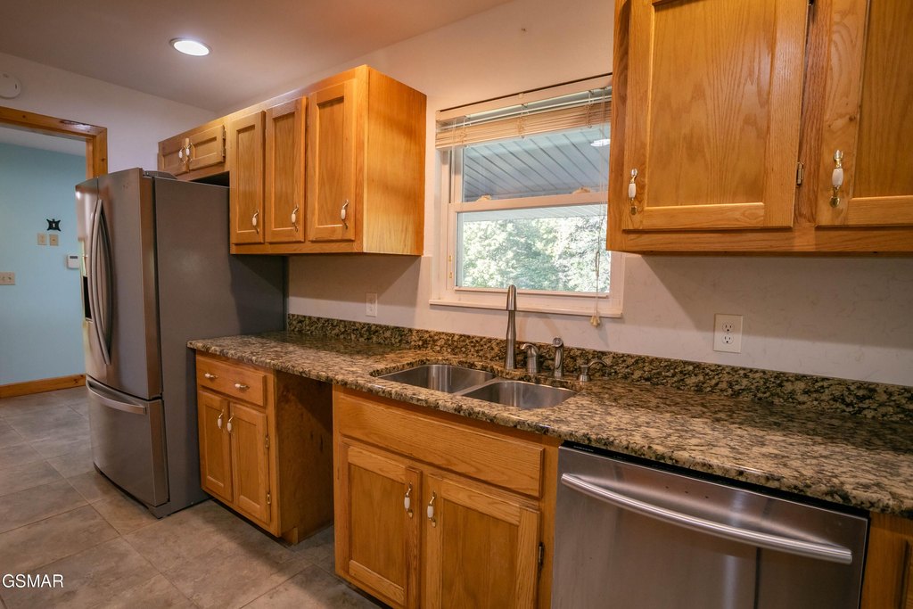 Sevierville, Tennessee, 37862, United States, 3 Bedrooms Bedrooms, ,2 BathroomsBathrooms,Residential,Forsale,1973584