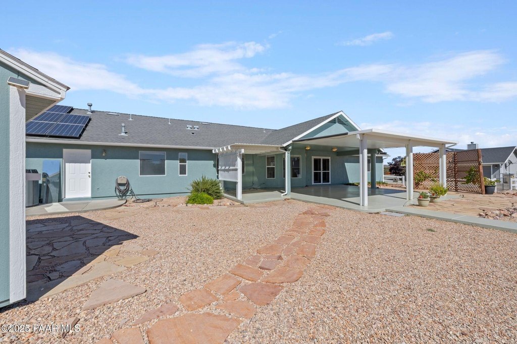 Chino Valley, Arizona, 86323, United States, 3 Bedrooms Bedrooms, ,2 BathroomsBathrooms,Residential,Forsale,1994067