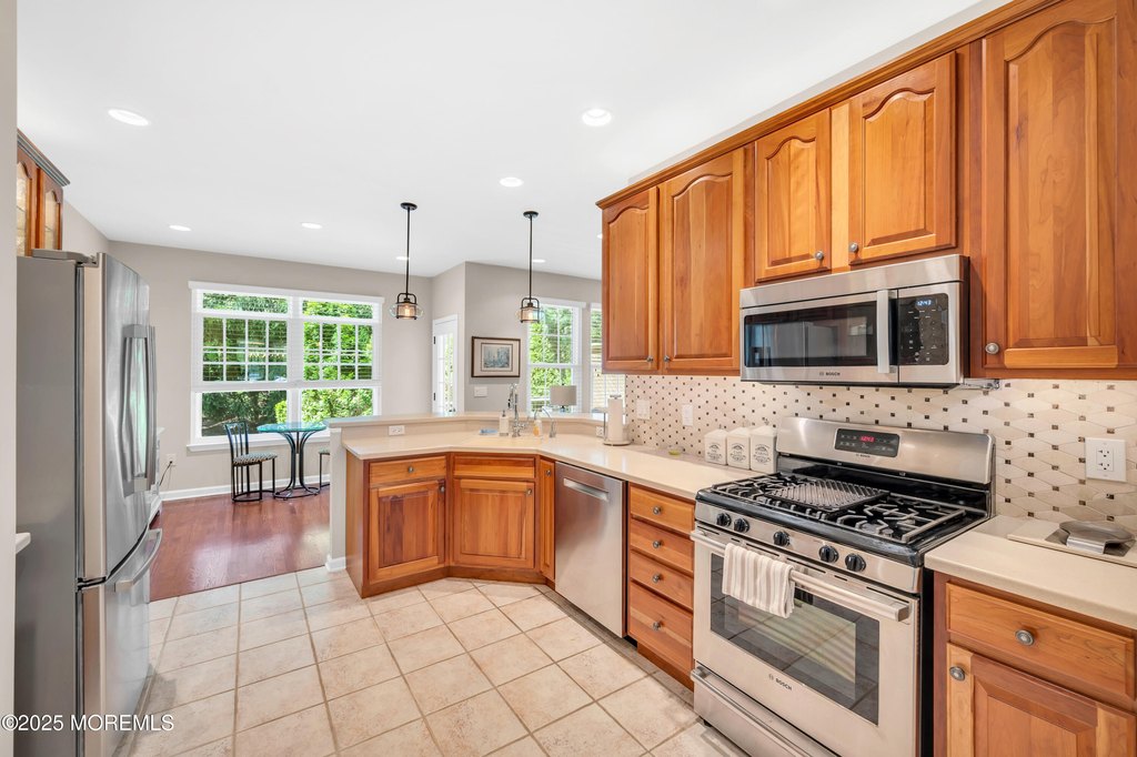 Brielle, New Jersey, 08730, United States, 3 Bedrooms Bedrooms, ,2.5 BathroomsBathrooms,Residential,Forsale,1984549