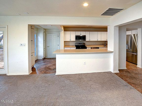 Tucson, Arizona, 85716, United States, 3 Bedrooms Bedrooms, ,2 BathroomsBathrooms,Residential,Forsale,1963538