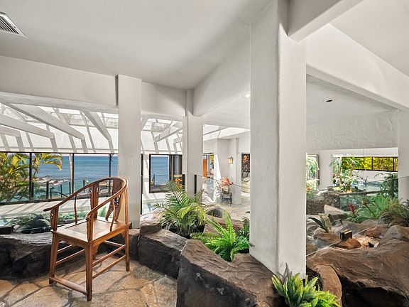 Lahaina, Hawaii, 96761, United States, 2 Bedrooms Bedrooms, ,2 BathroomsBathrooms,Residential,Forsale,1963540
