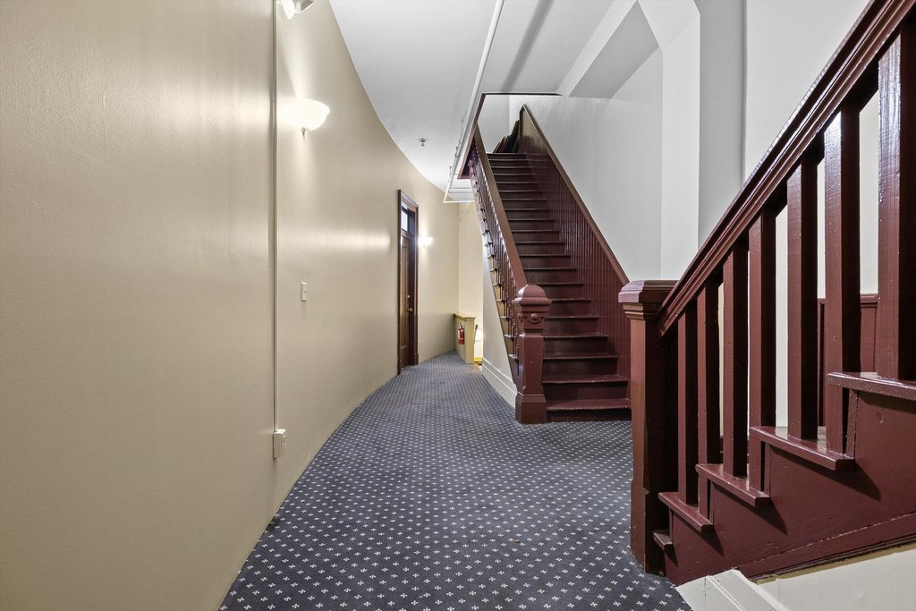 Chattanooga, Tennessee, 37402, United States, 4 Bedrooms Bedrooms, ,4.5 BathroomsBathrooms,Residential,Forsale,2011235