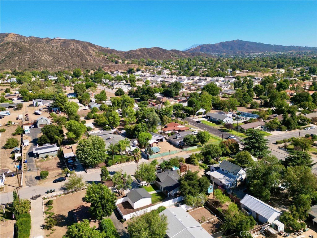 Yucaipa, California, 92399, United States, 2 Bedrooms Bedrooms, ,1 BathroomBathrooms,Residential,Forsale,1992755