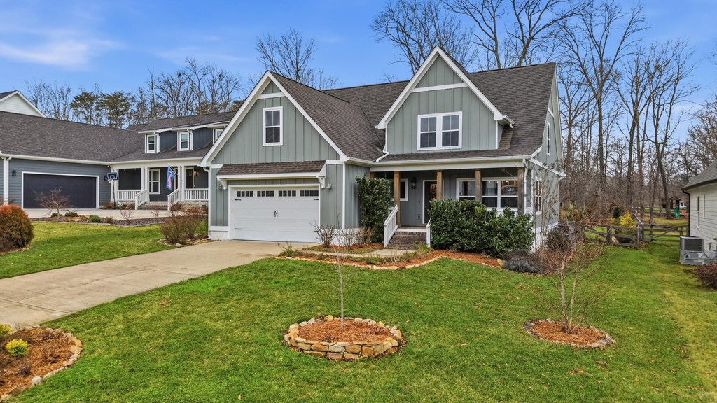 Signal Mountain, Tennessee, 37377, United States, 4 Bedrooms Bedrooms, ,3.5 BathroomsBathrooms,Residential,Forsale,2011259