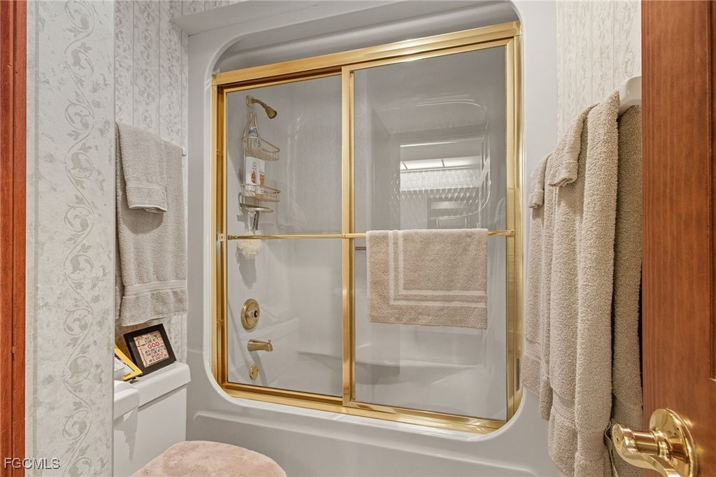 Fort Myers, Florida, 33912, United States, 3 Bedrooms Bedrooms, ,3.5 BathroomsBathrooms,Residential,Forsale,1971960