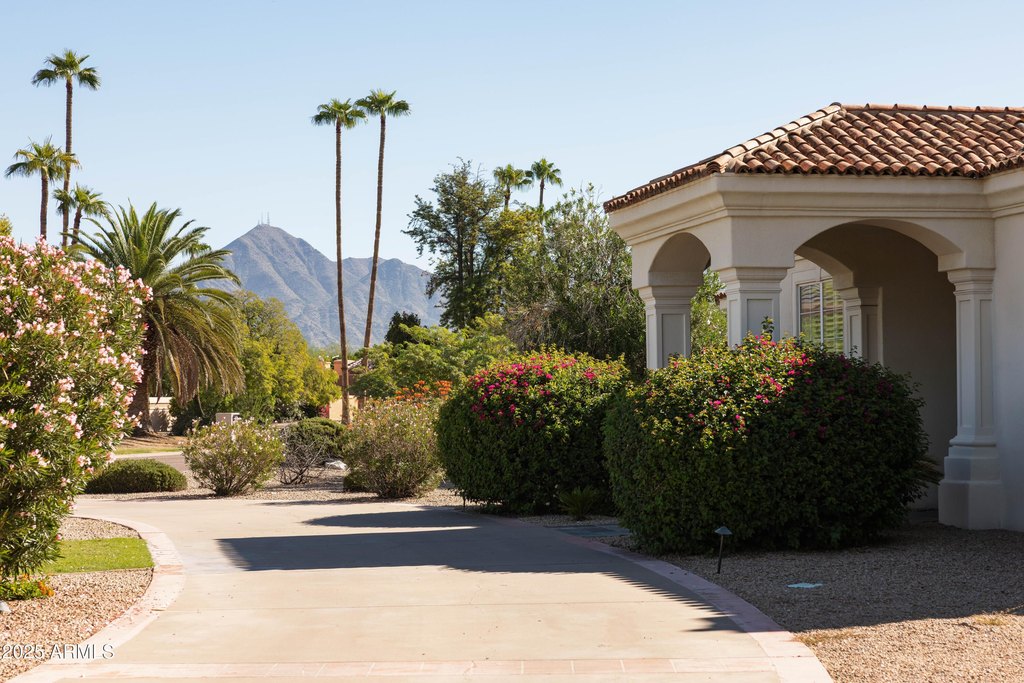 Scottsdale, Arizona, 85260, United States, 5 Bedrooms Bedrooms, ,4.5 BathroomsBathrooms,Residential,Forsale,2014407