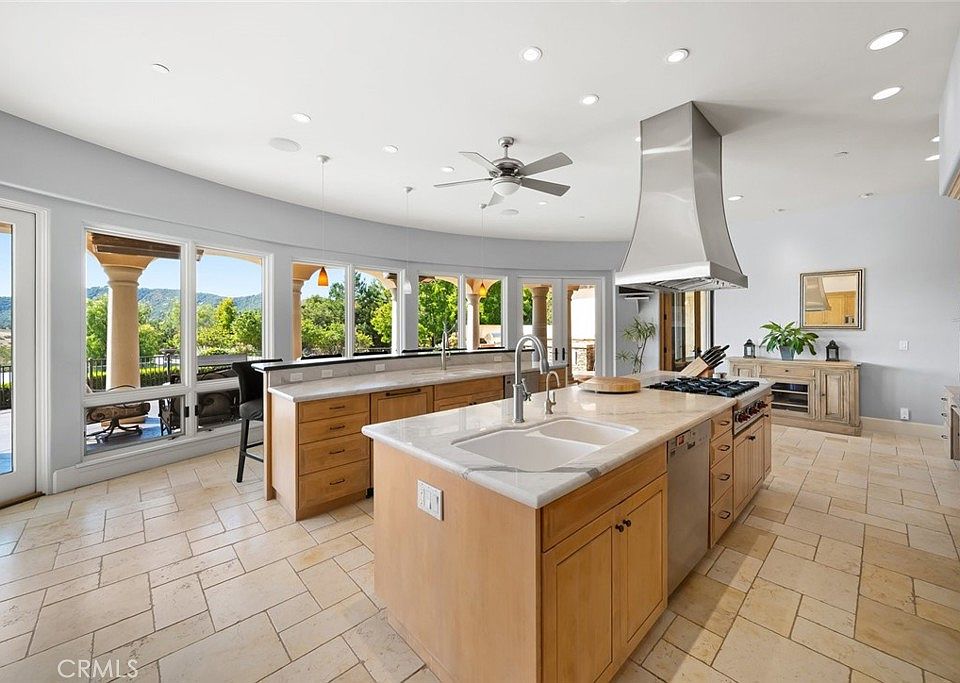 San Luis Obispo, California, 93405, United States, 6 Bedrooms Bedrooms, ,6 BathroomsBathrooms,Residential,Forsale,1967185