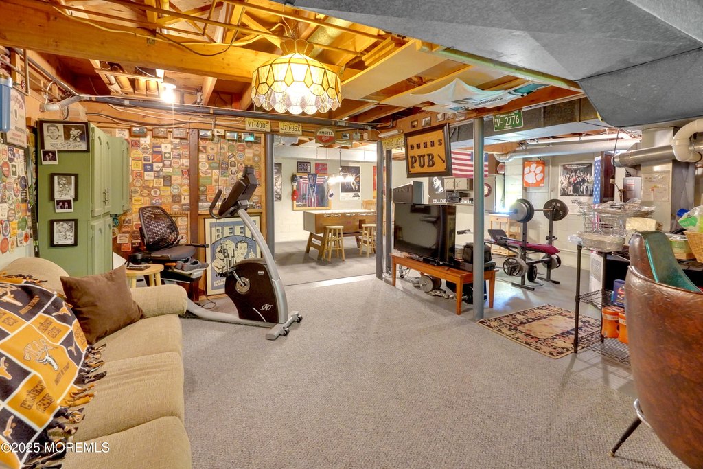 Red Bank, New Jersey, 07701, United States, 5 Bedrooms Bedrooms, ,3 BathroomsBathrooms,Residential,Forsale,1984553