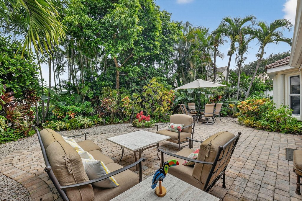 Delray Beach, Florida, 33444, United States, 3 Bedrooms Bedrooms, ,2 BathroomsBathrooms,Residential,Forsale,1969907