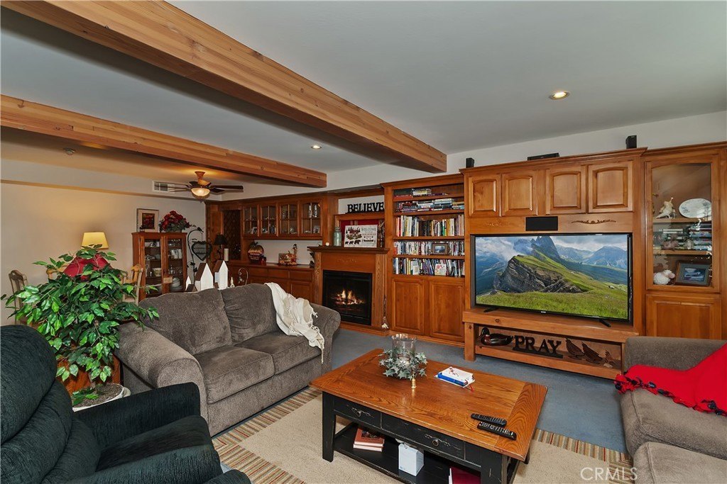 Lake Arrowhead, California, 92352, United States, 3 Bedrooms Bedrooms, ,2.5 BathroomsBathrooms,Residential,Forsale,2004863