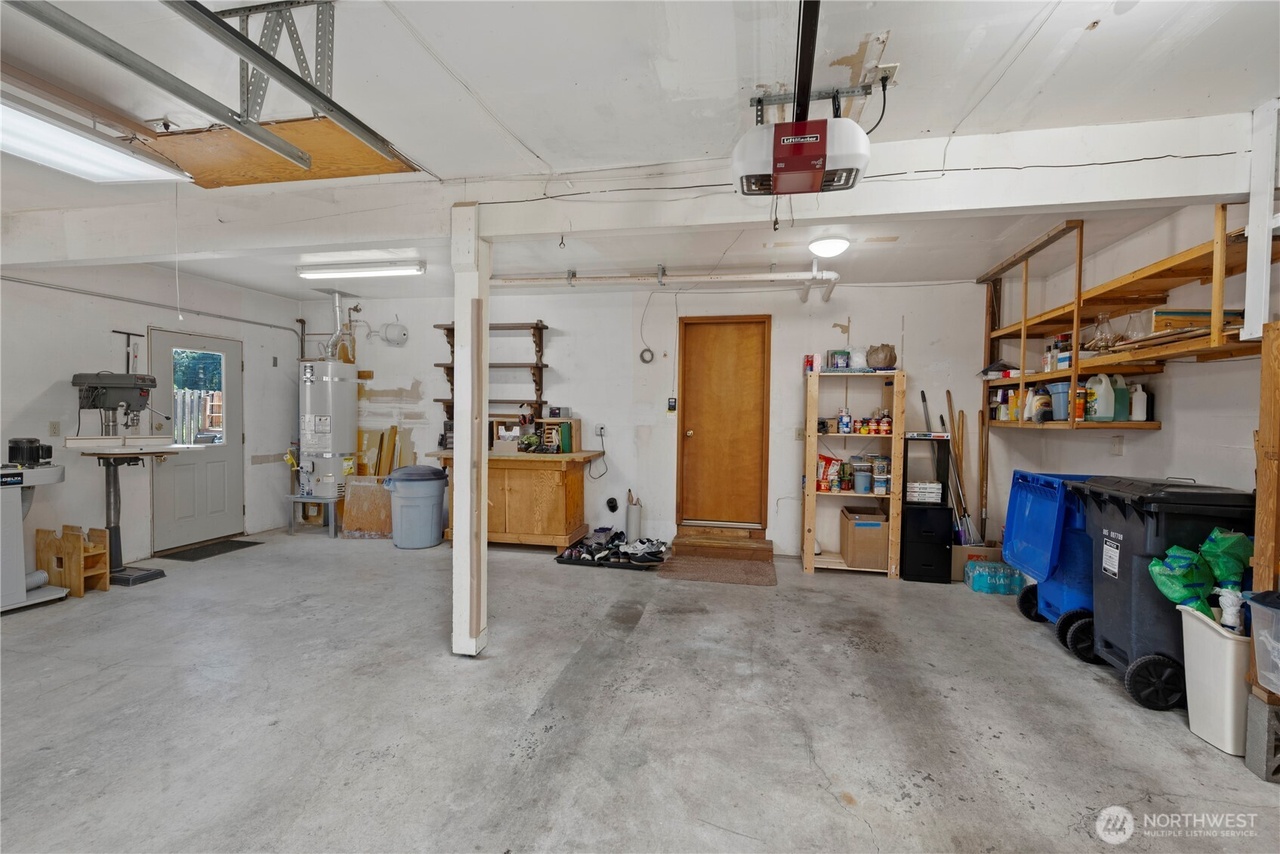 Oak Harbor, Washington, 98277, United States, 4 Bedrooms Bedrooms, ,2 BathroomsBathrooms,Residential,Forsale,1965888