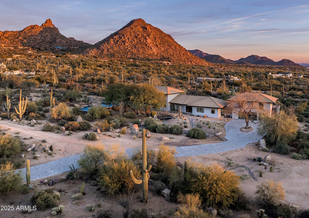 Scottsdale, Arizona, 85262, United States, 5 Bedrooms Bedrooms, ,4 BathroomsBathrooms,Residential,Forsale,2000269