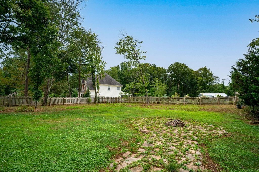 Signal Mountain, Tennessee, 37377, United States, 4 Bedrooms Bedrooms, ,2.5 BathroomsBathrooms,Residential,Forsale,1946776