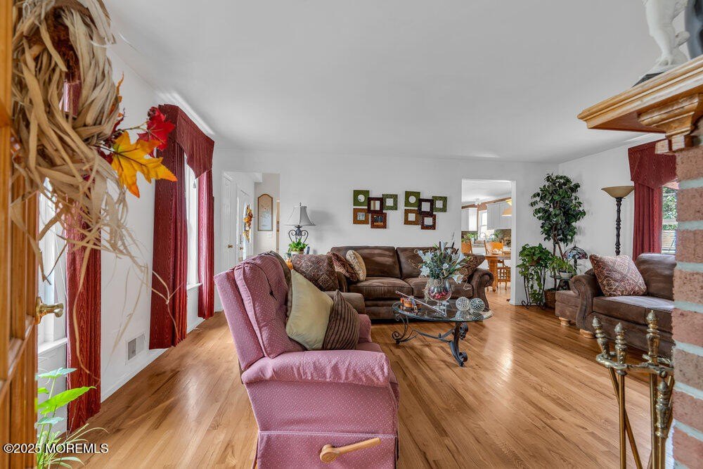 Toms River, New Jersey, 08753, United States, 4 Bedrooms Bedrooms, ,2.5 BathroomsBathrooms,Residential,Forsale,1994020