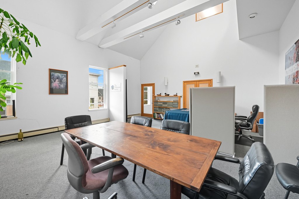 Hallowell, Maine, 04347, United States, ,Residential,Forsale,2002425