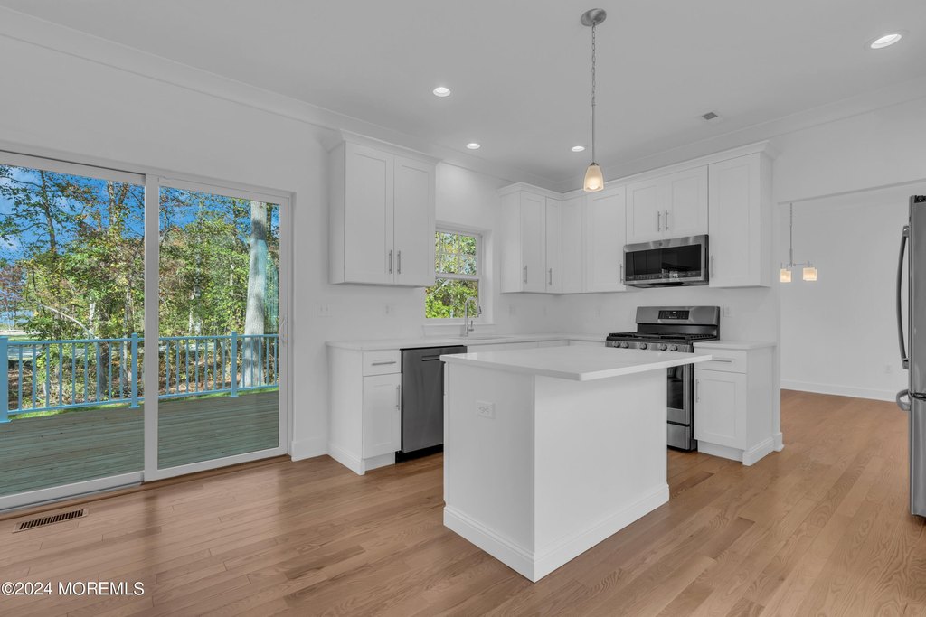 Waretown, New Jersey, 08758, United States, 4 Bedrooms Bedrooms, ,2.5 BathroomsBathrooms,Residential,Forsale,2001412