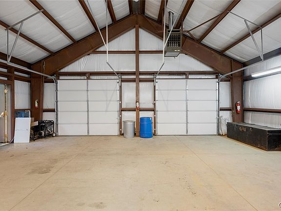 Eagle Bay, New York, 13331, United States, 3 Bedrooms Bedrooms, ,2 BathroomsBathrooms,Residential,Forsale,1969693