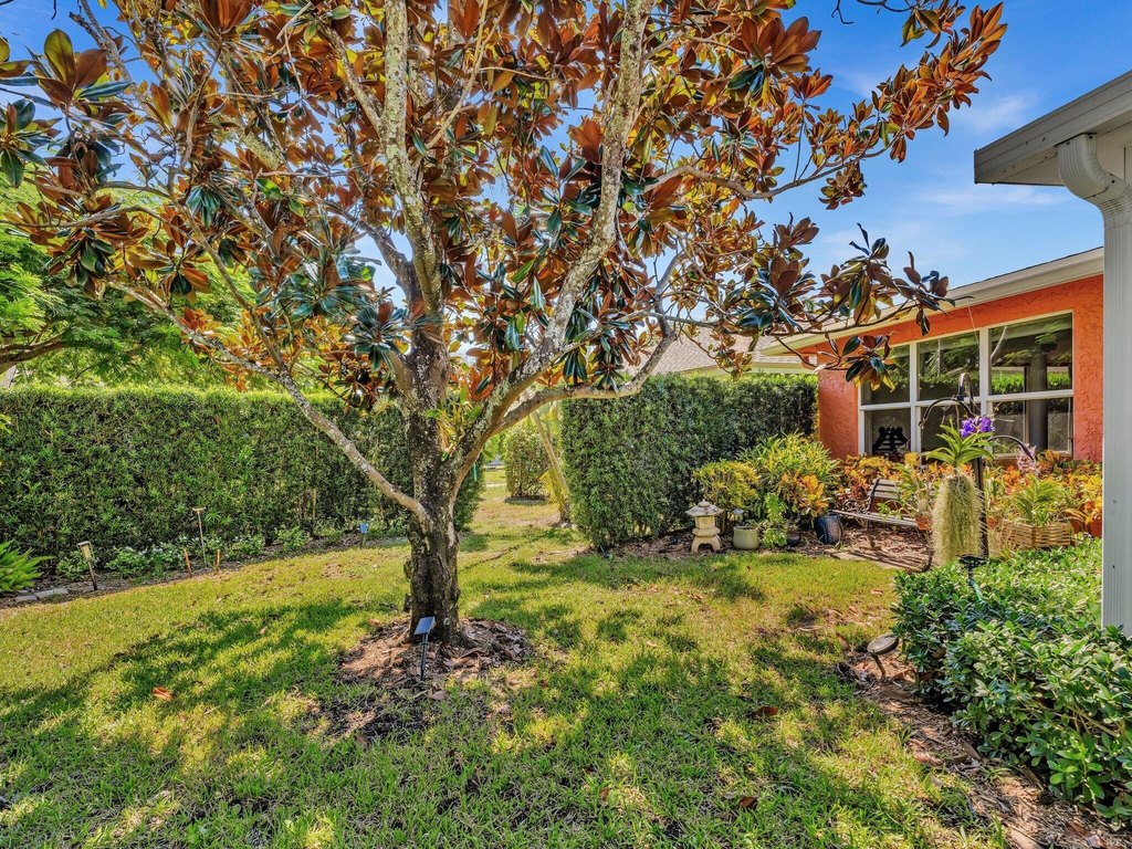 Boca Raton, Florida, 33432, United States, 2 Bedrooms Bedrooms, ,2 BathroomsBathrooms,Residential,Forsale,1996360