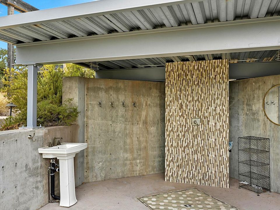 Cloverdale, California, 95425, United States, 3 Bedrooms Bedrooms, ,3 BathroomsBathrooms,Residential,Forsale,1985929